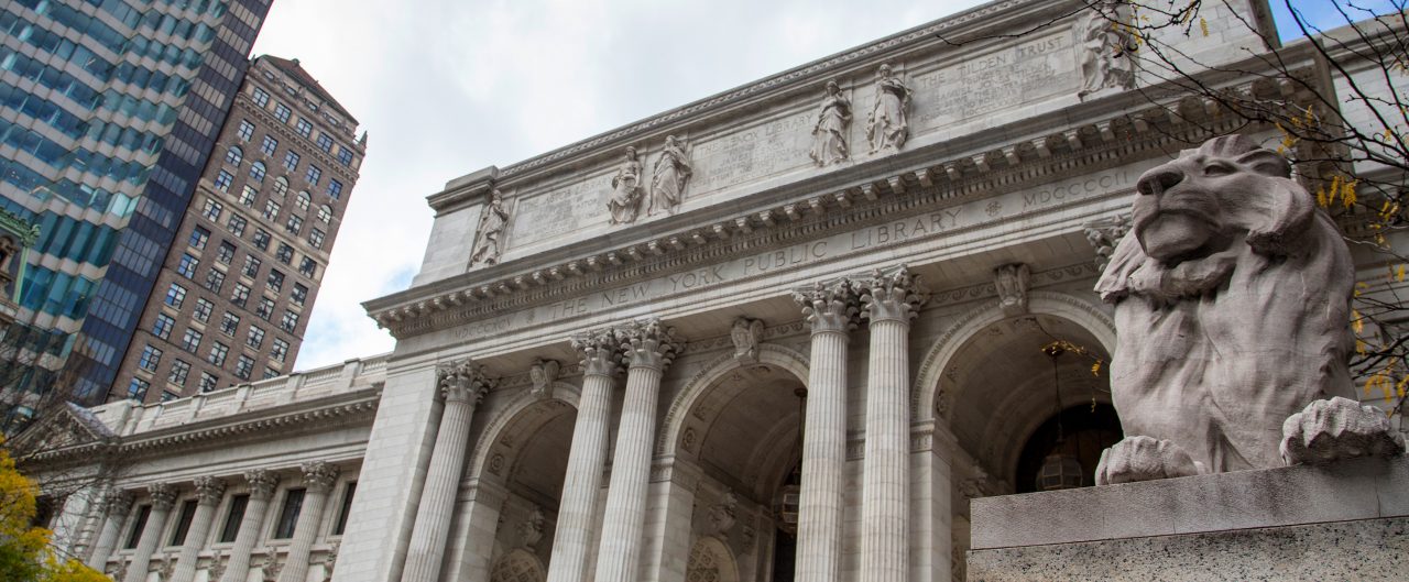 The New York Public Library entrance on the 5th avenue.