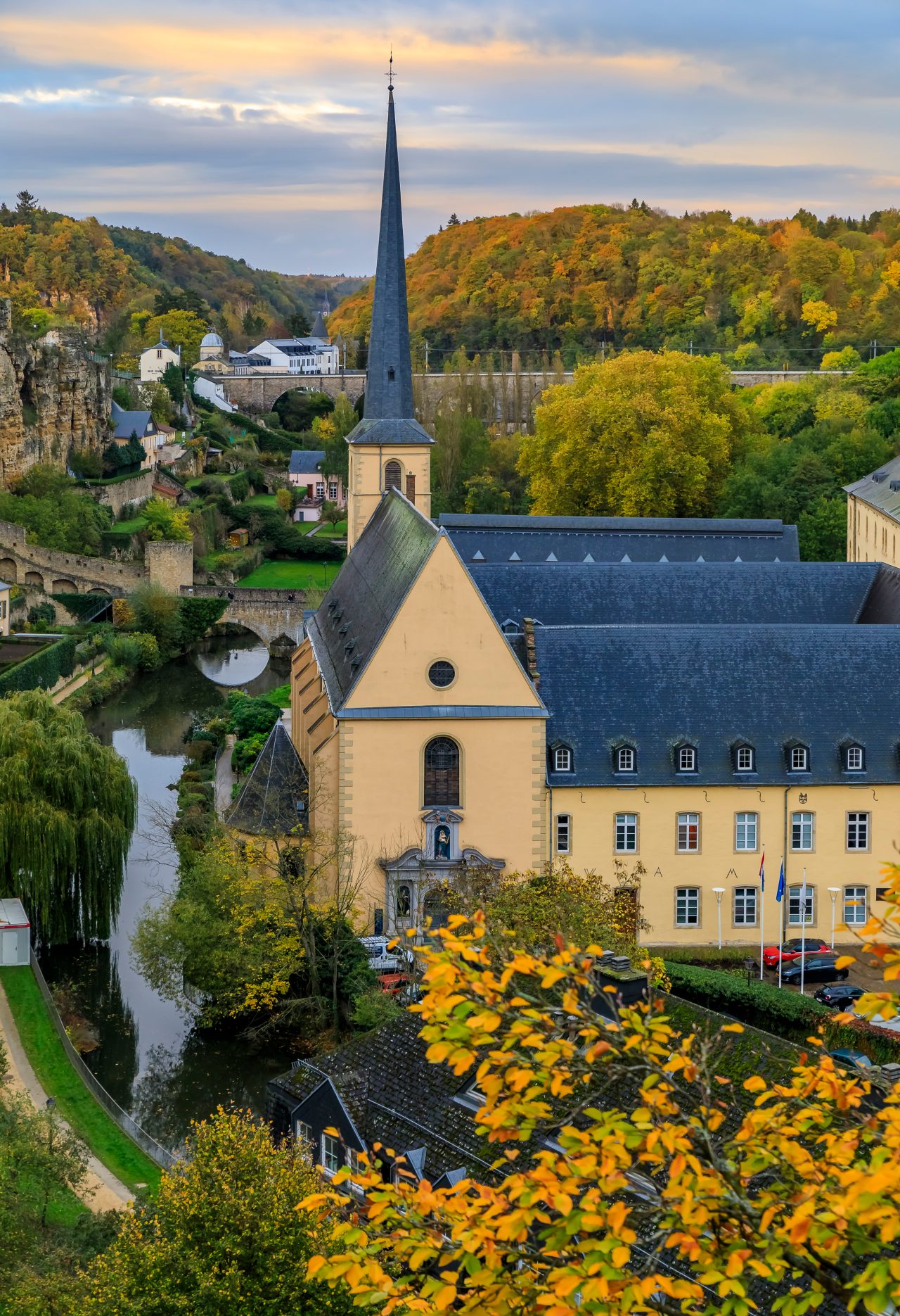 Neumunster Abbey on a Fall Day